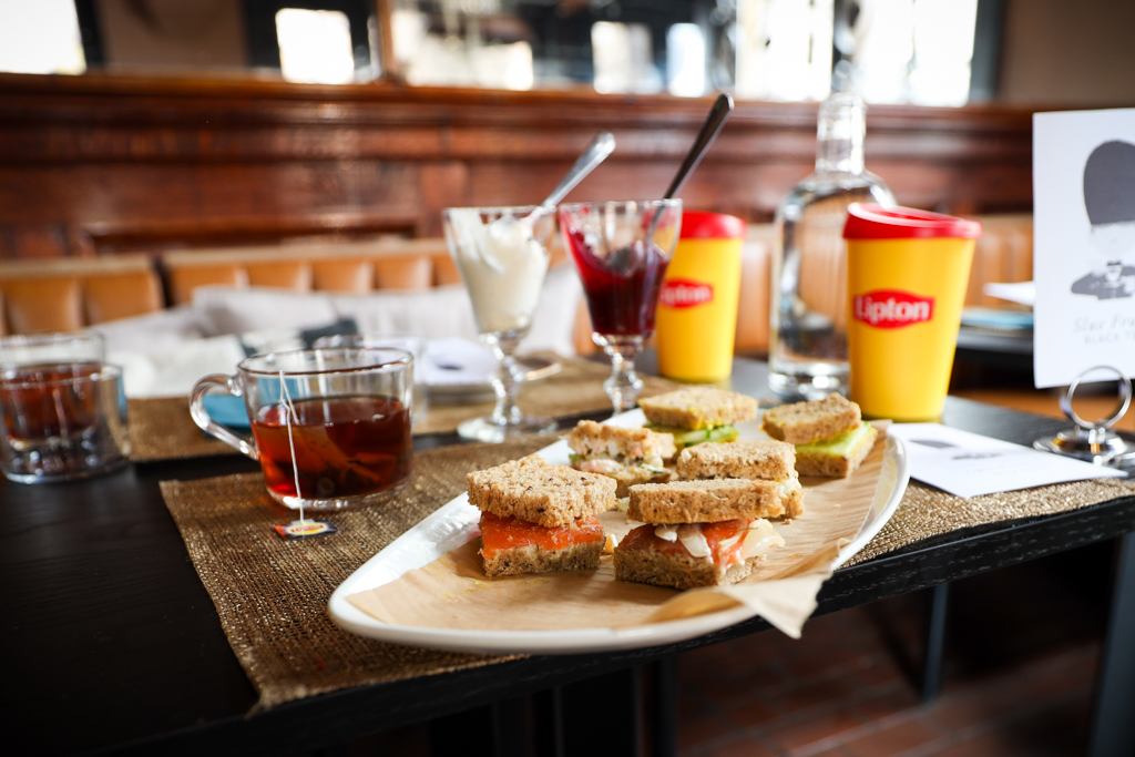 Lipton Afternoon Tea – Singles Edition